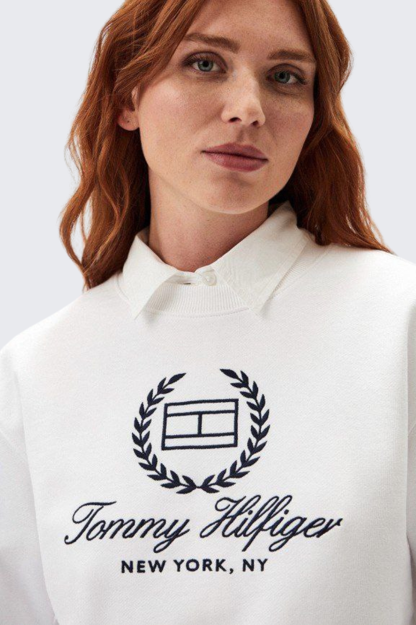 Tommy Hilfiger Crest Logo Sweatshirt/ #0074