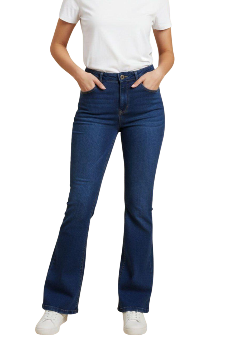 True Religion Women’s Flare Jeans – Premium Stretch Denim with Signature Buddha Embroidery (/#00187)