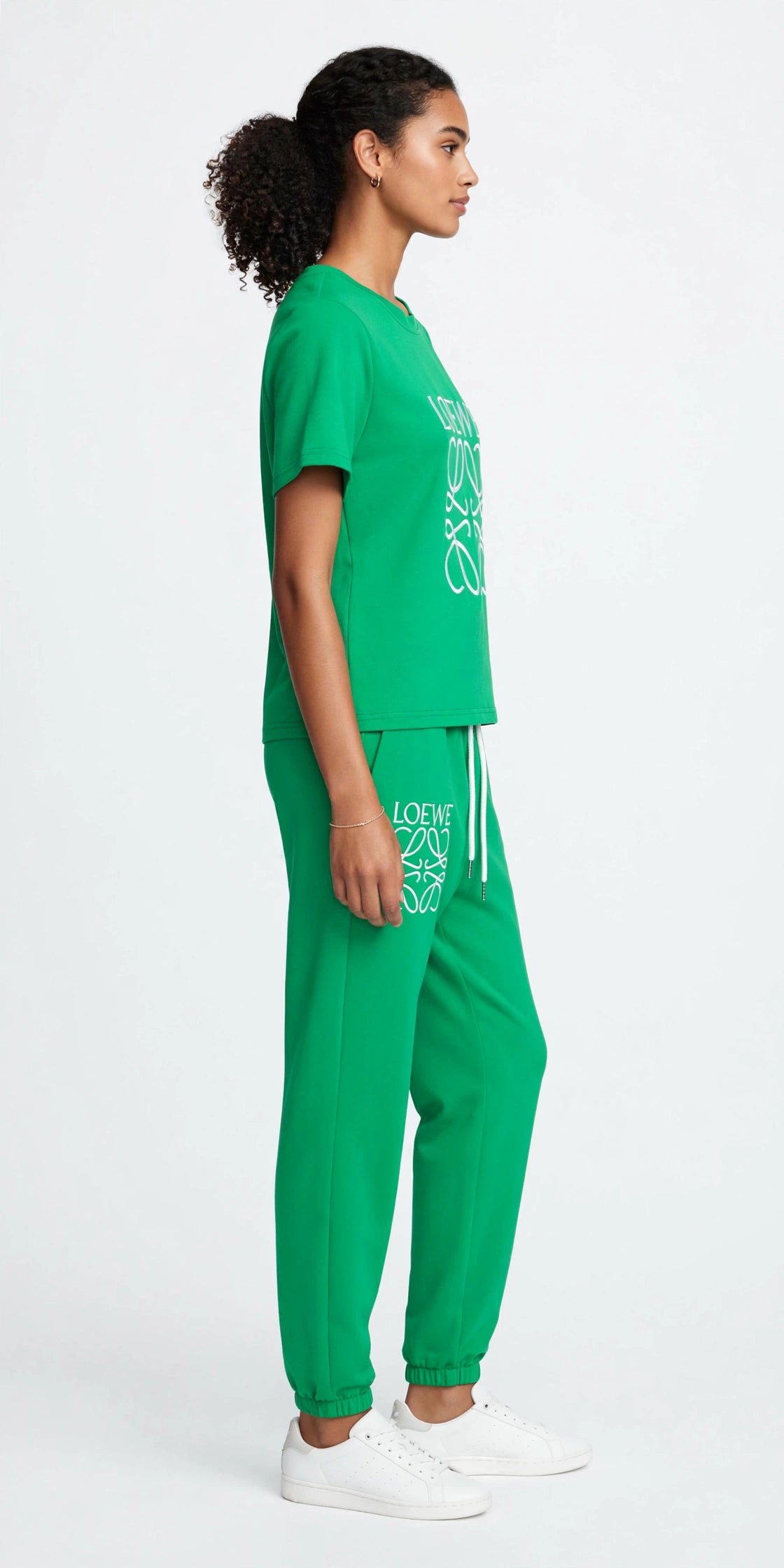 LOEWE Anagram Green T-Shirt & Jogger Pants Set - One Size #00301