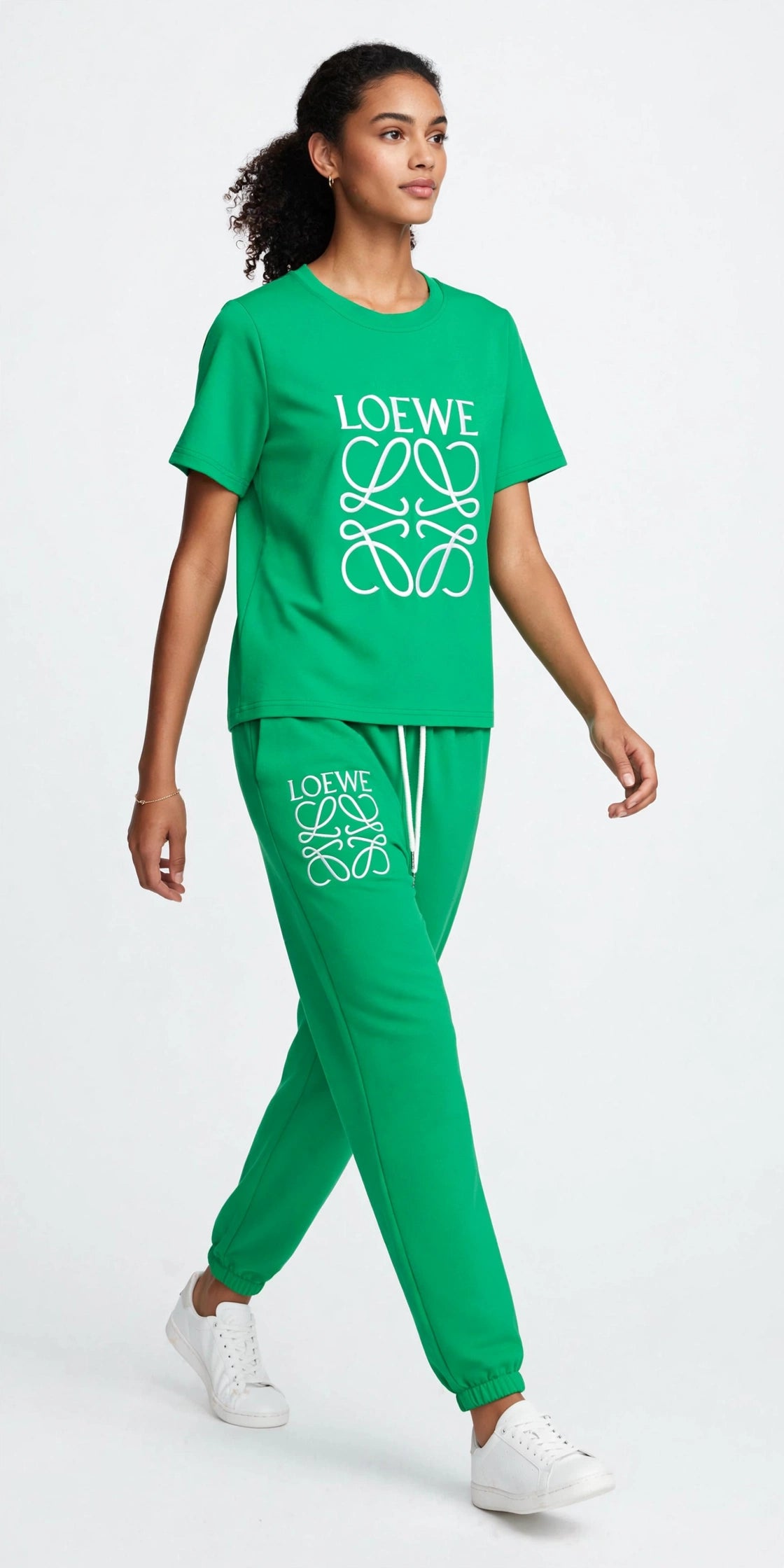 LOEWE Anagram Green T-Shirt & Jogger Pants Set - One Size #00301