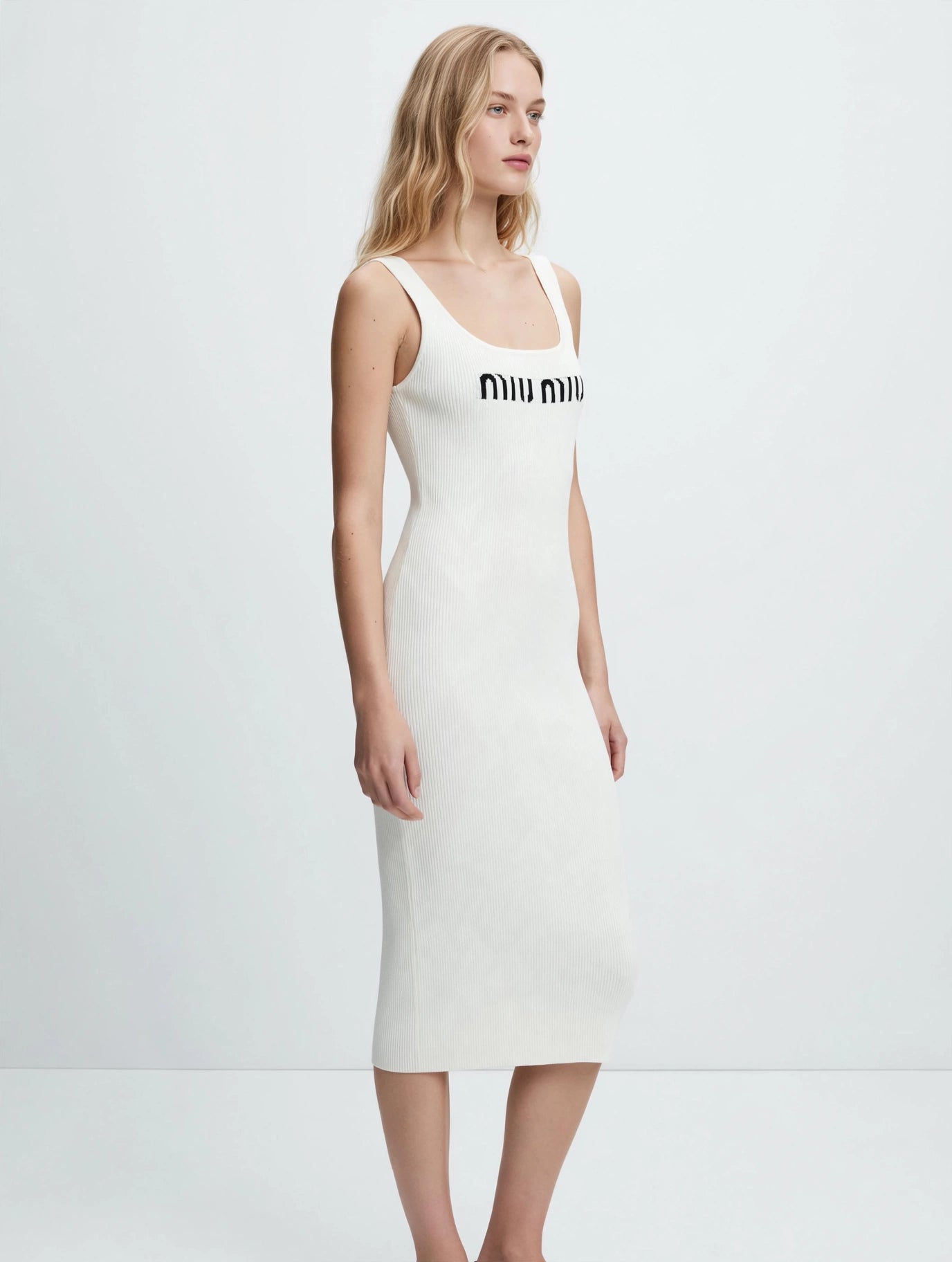 Miu Miu-Inspired Logo Waistband Knit Midi Dress - Beige & Black Bodycon
#00313