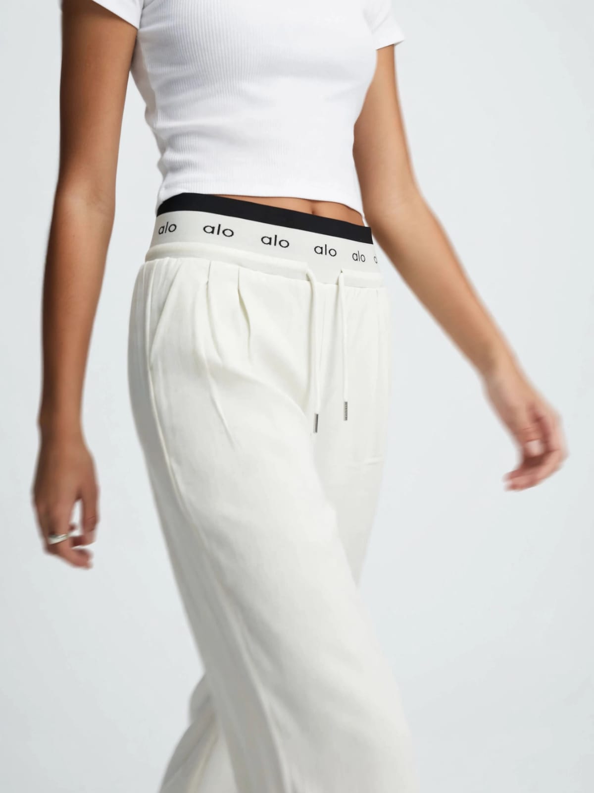 Alo Women's High-Waist Wide Leg Pants - Logo Waistband Lounge Trousers #00350
